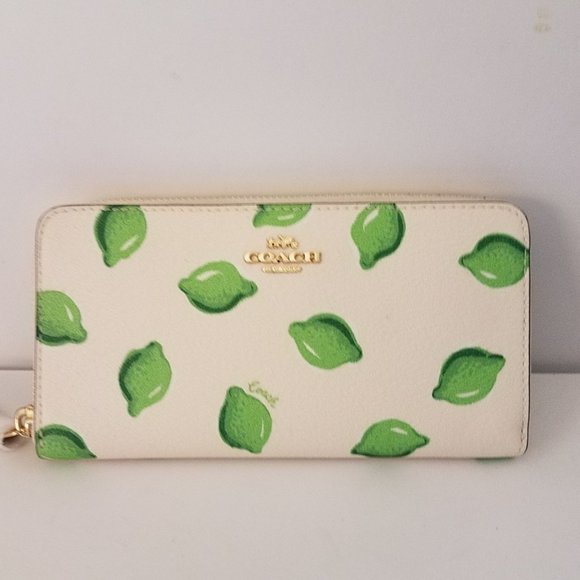 Coach Handbags - $128 *NEW* COACH Accordion Zip Wallet…